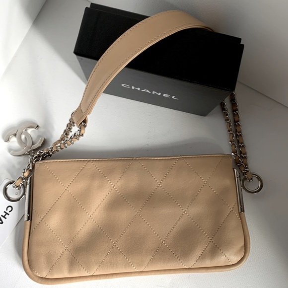 CHANEL Cognac 🤎Quilted Top Handle Bag Beige Tan Coachella Leather Silver CC Logo - Picture 4 of 16